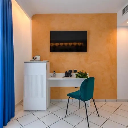 Ancora 4* Pontecagnano Faiano