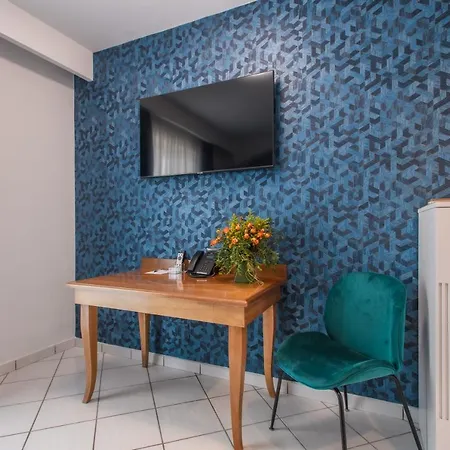Ancora Hotel