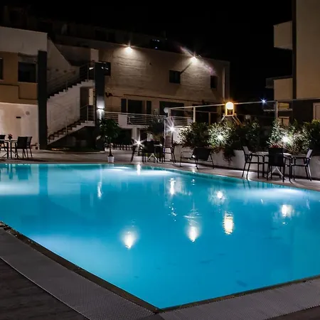 Ancora Hotel 4*