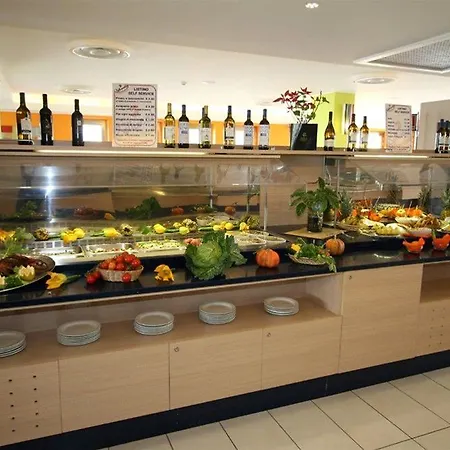 Ancora Hotel